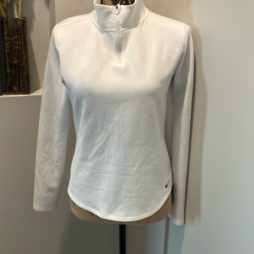 Nike thermafit 1/2 zip worn once